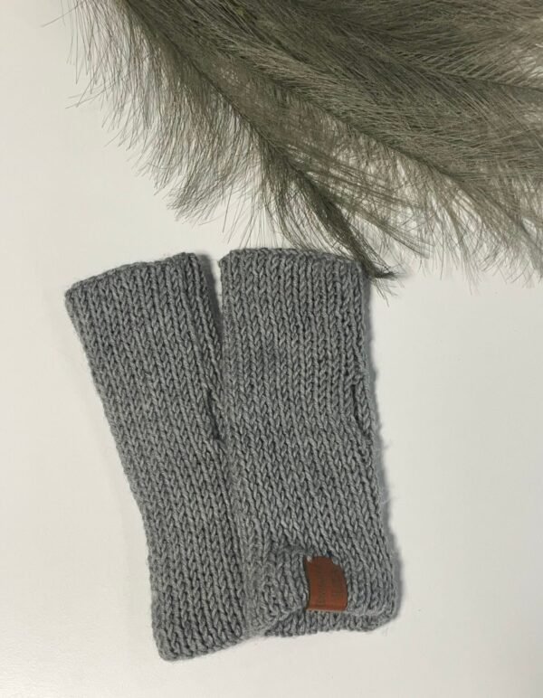 Handstulpen | fingerless gloves. Handmade by Ewelina Liza