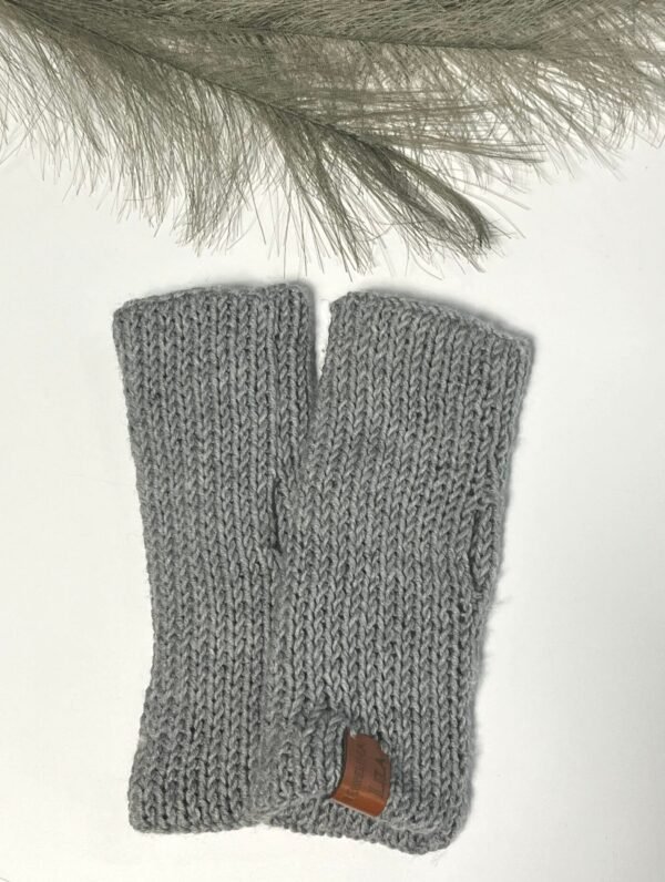 Handstulpen | fingerless gloves. Handmade by Ewelina Liza