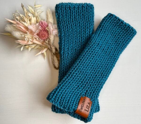 Handstulpen | fingerless gloves. Handmade by Ewelina Liza